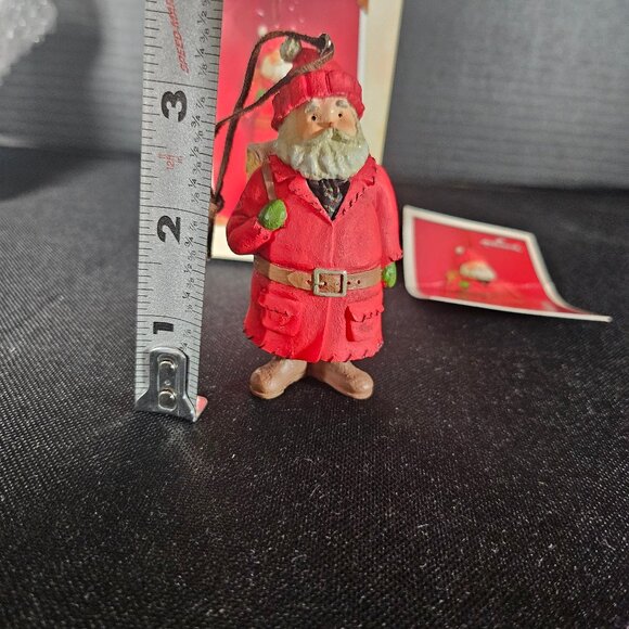 Hallmark 30 Years of Collecting Memories 1973 2003 Kris Kringle Ornament - Picture 9 of 10